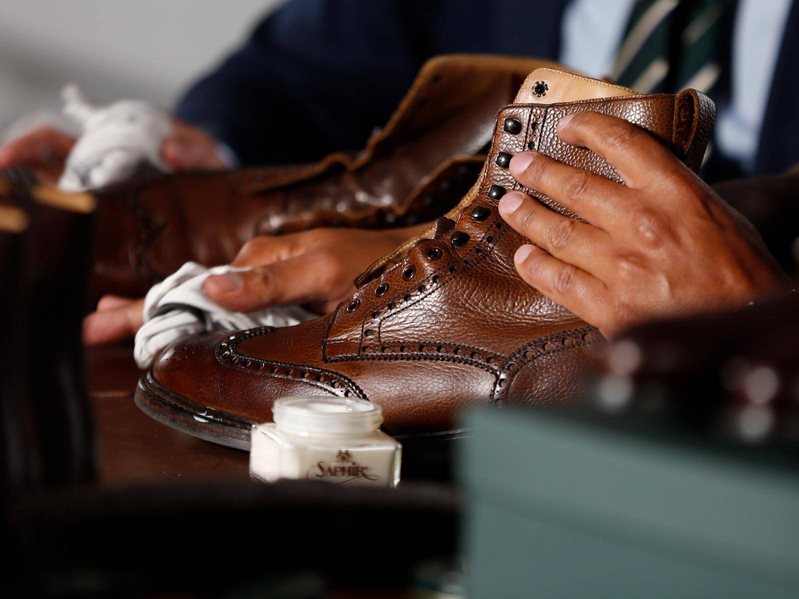 Borstar & Putsredskap från Saphir Medaille d'Or - Hammargruppen