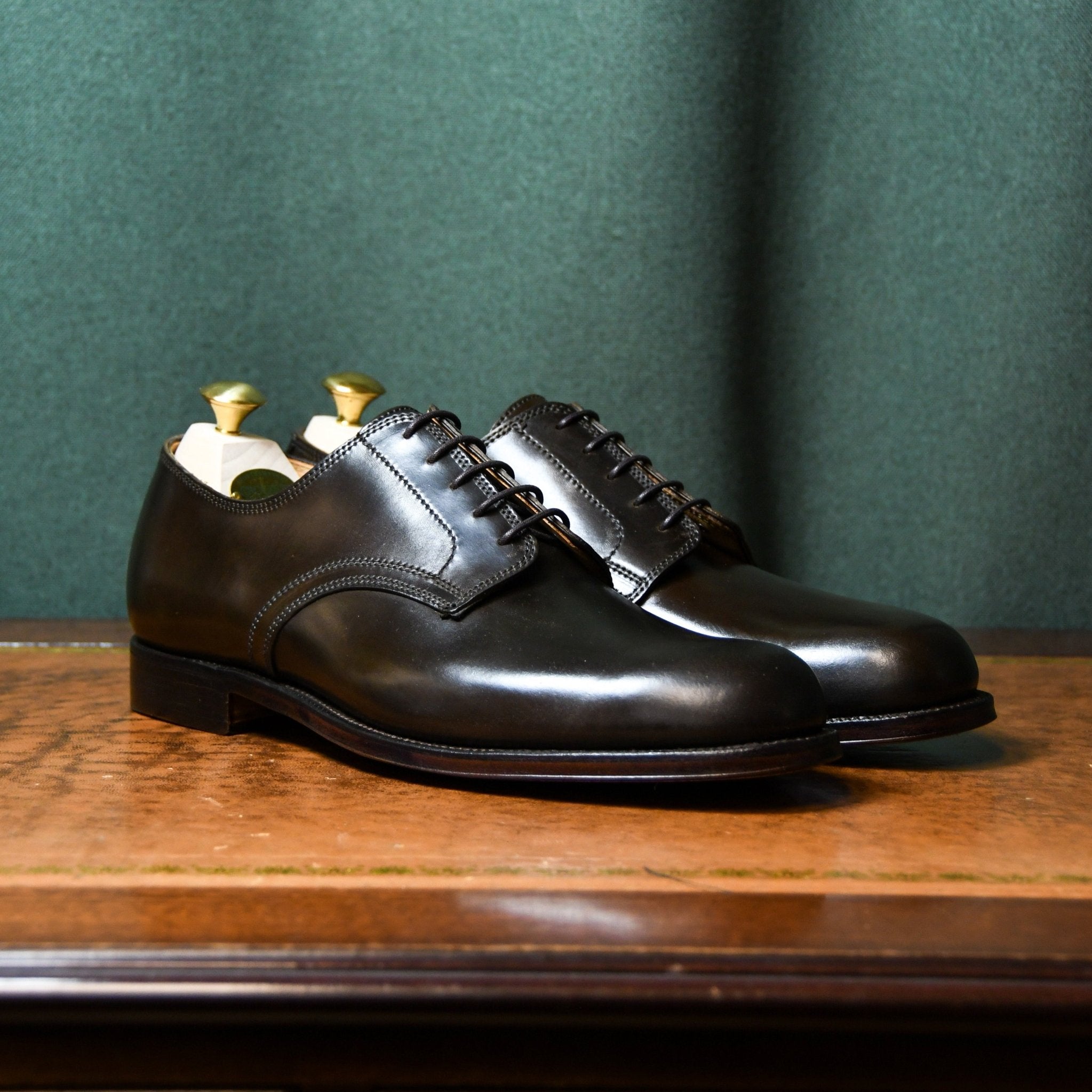 Cordovanskor från Crockett & Jones - Hammargruppen