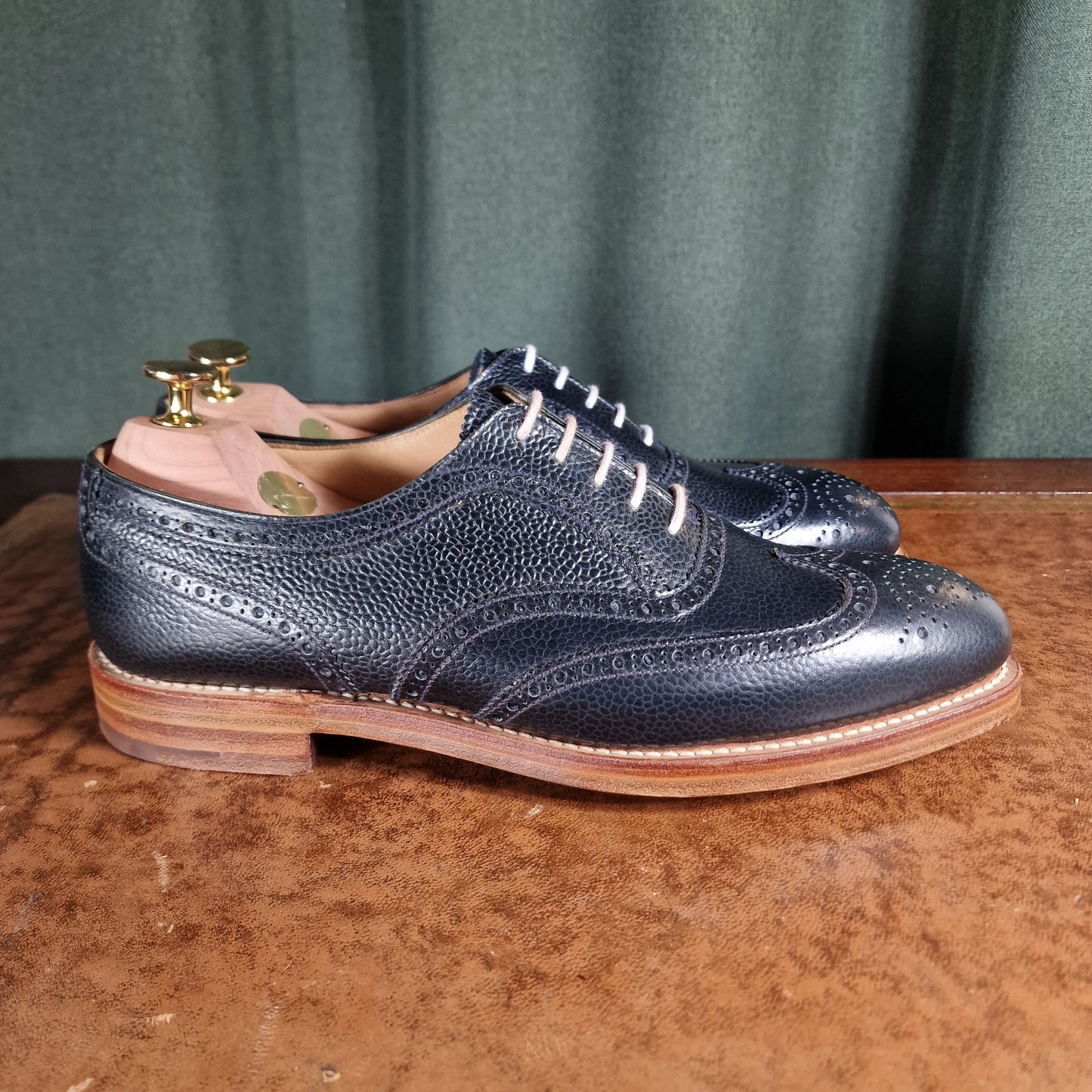 Suffolk Navy Grain (8,5E) Crockett & Jones