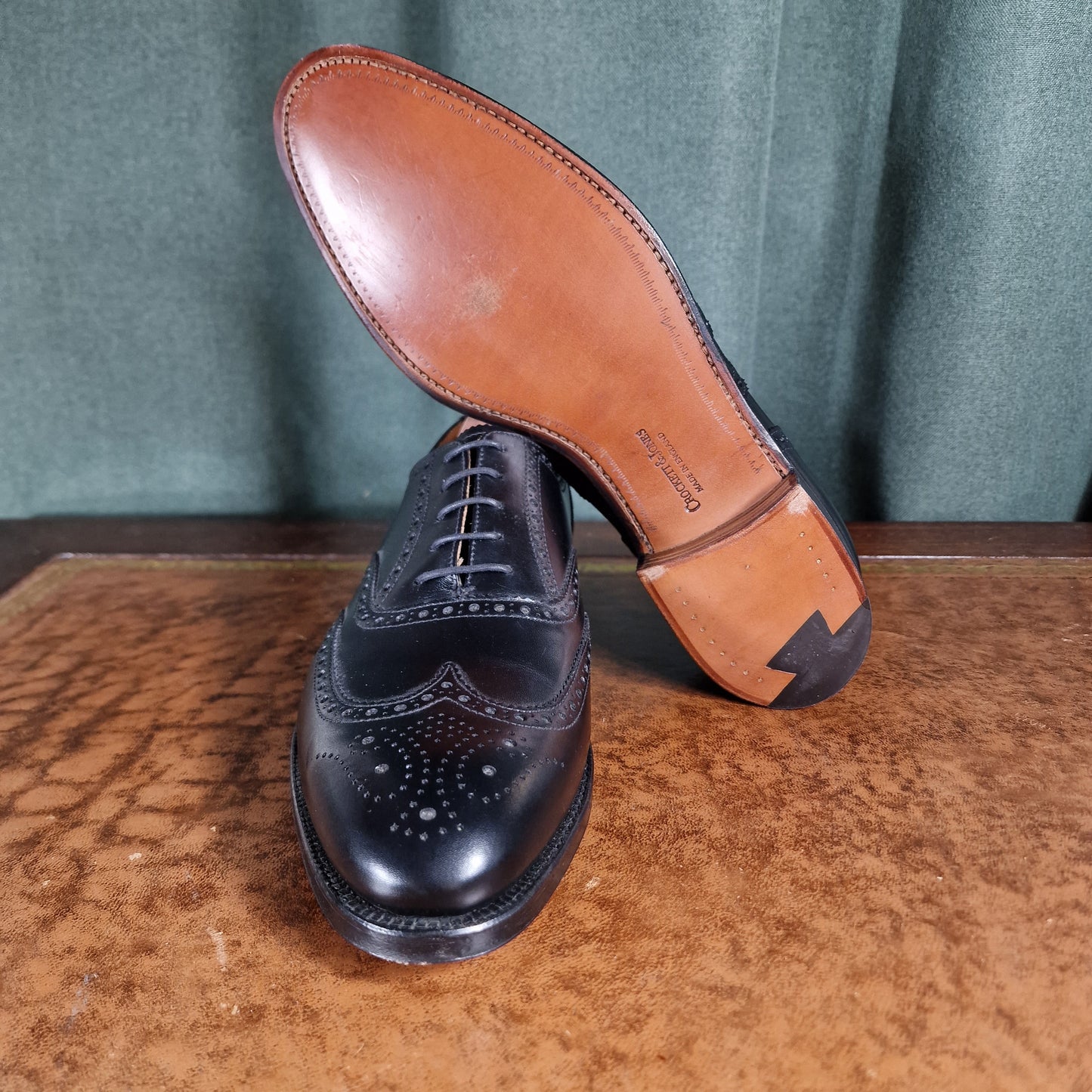 Finsbury Black Calf (12G) Crockett & Jones