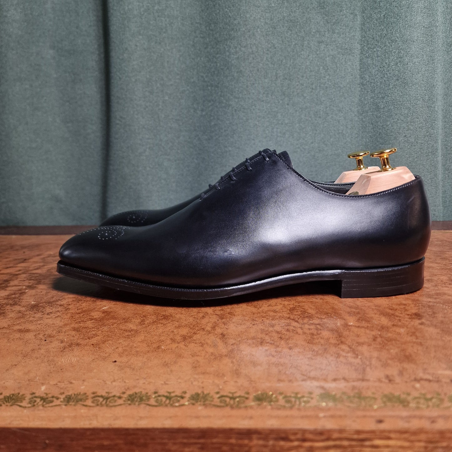 Weymouth Black Calf (8.5E) Crockett &amp; Jones