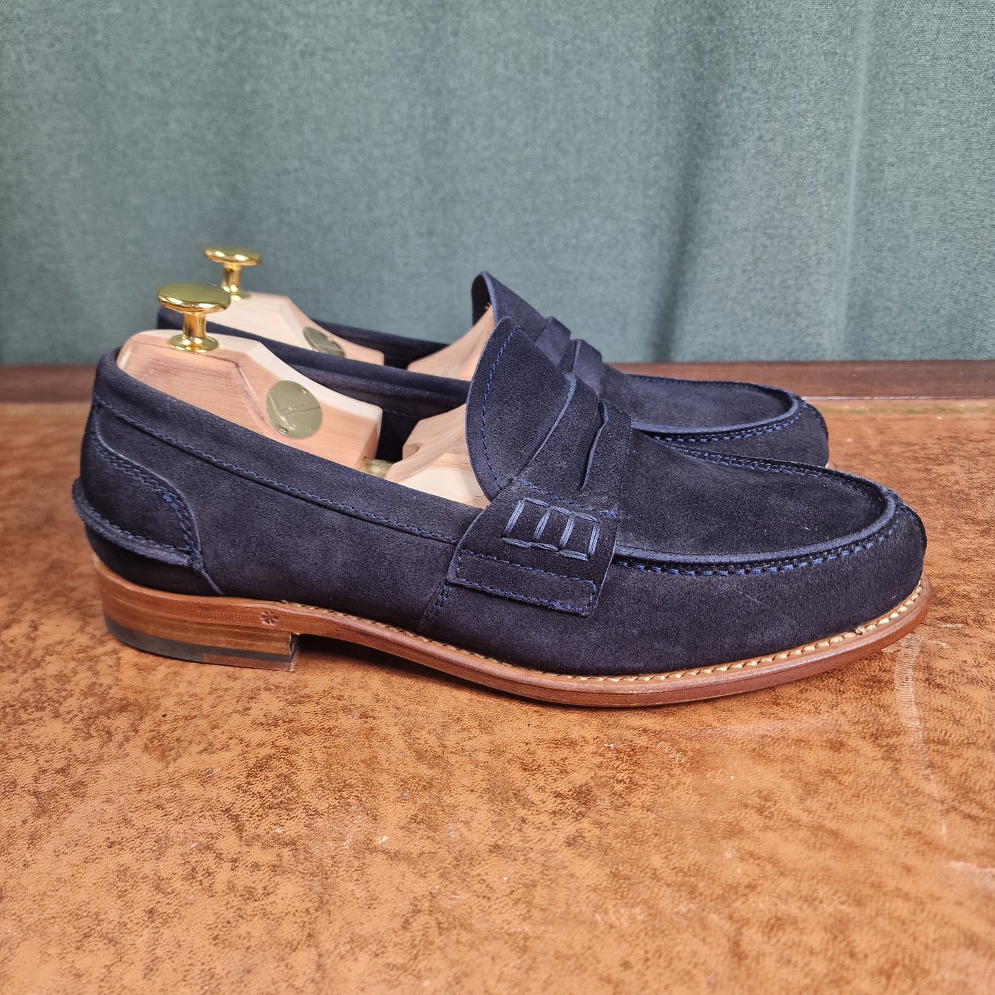 Seaton Navy Suede (7,5E) John Brommel's