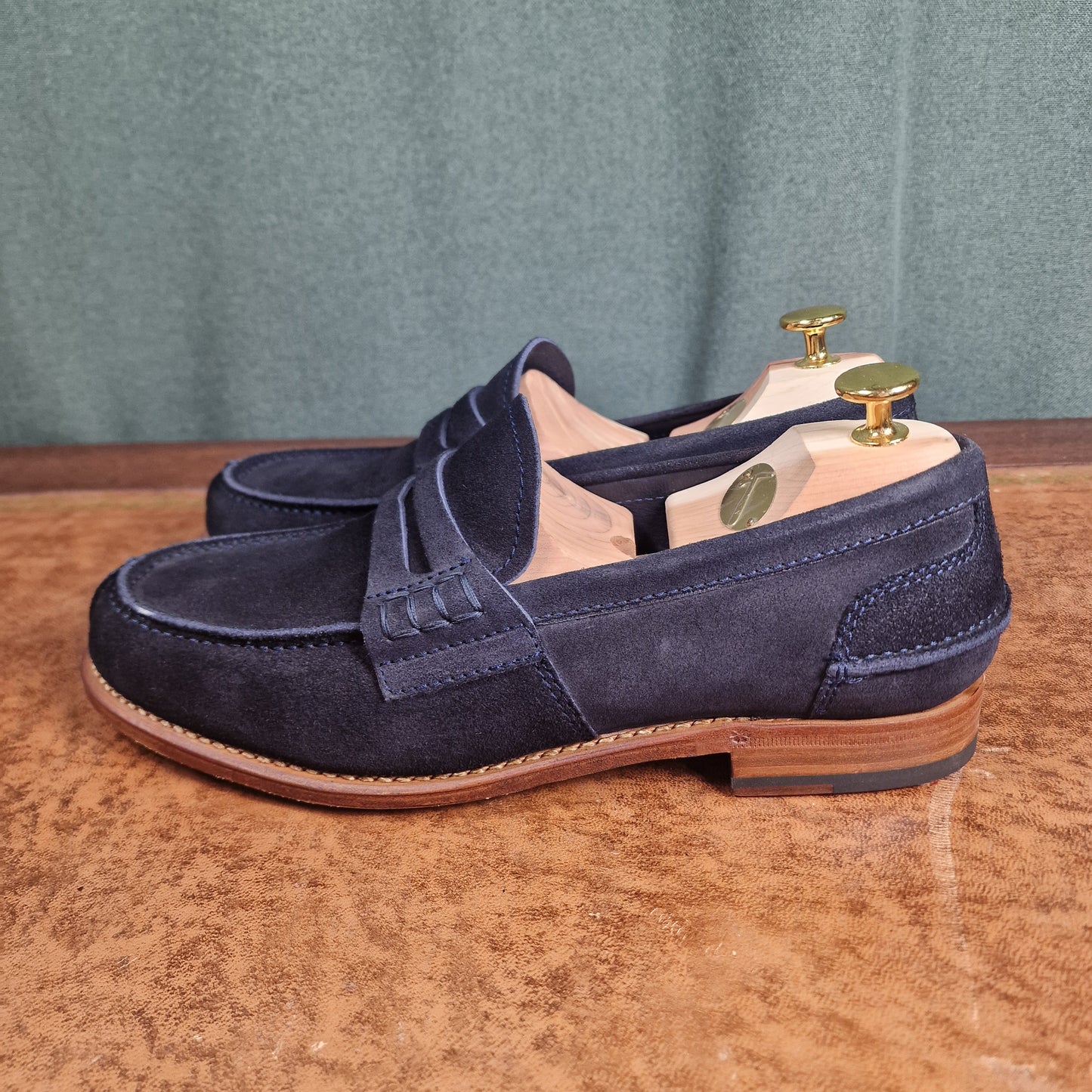 Seaton Navy Suede (7,5E) John Brommel's