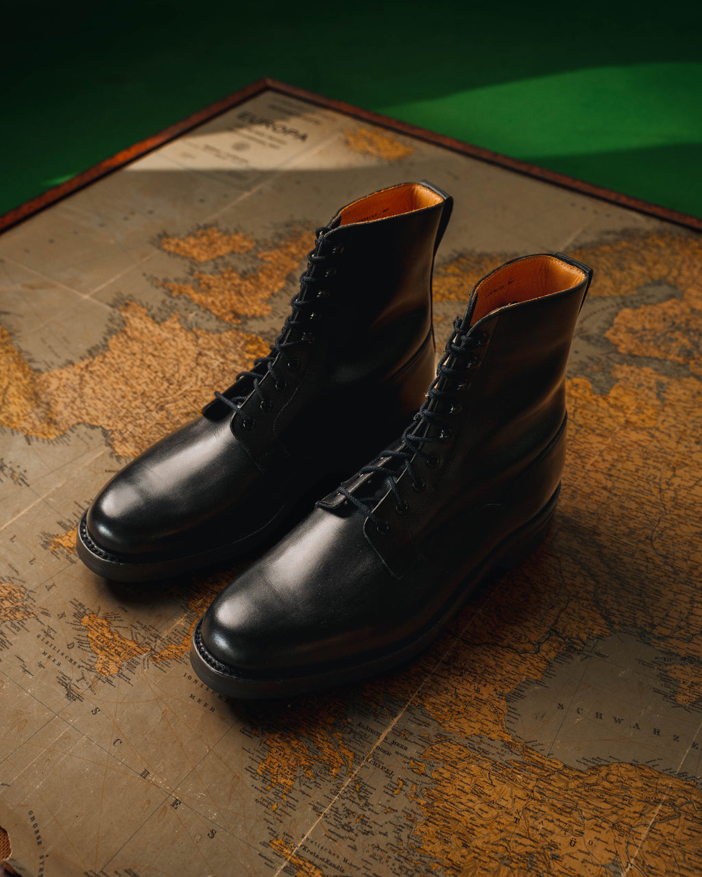 Snowdon Black Waterproof Side 'Commando' Crockett & Jones