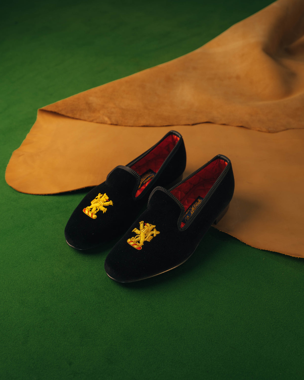 Albert Slipper Rampant Lion, Bowhill & Elliott