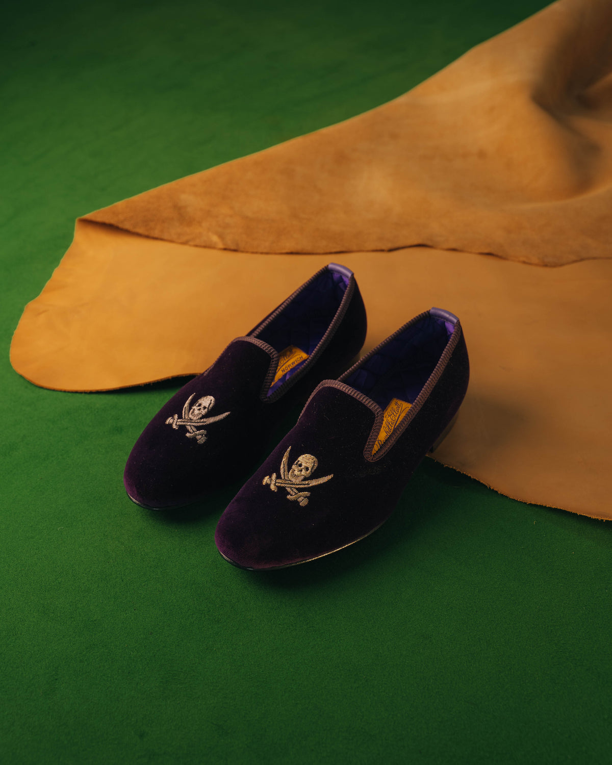 Albert Slippers Regal Skull & Sabres, Bowhill & Elliott