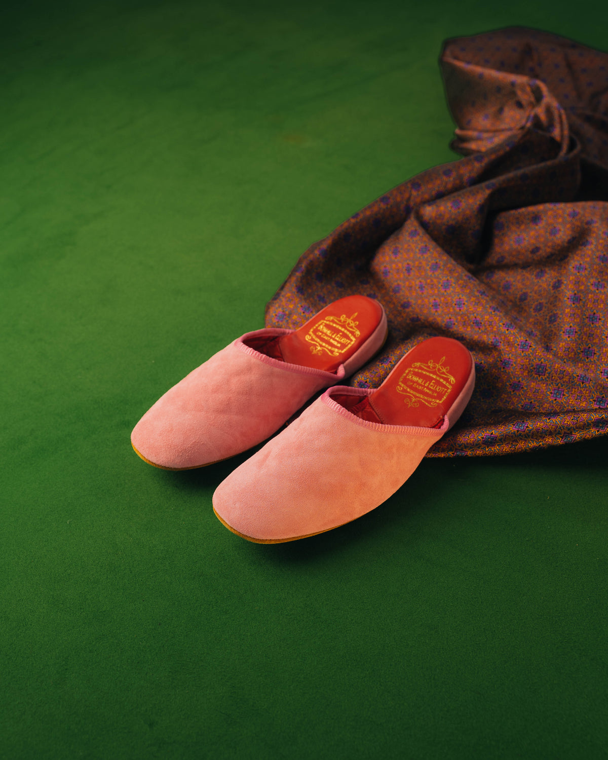 Mule Pink Suede, Herrslipper, Bowhill & Elliott