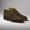 Chiltern Chukka Boot, Earth Green Suede ‘Dainite’ Crockett & Jones - Hammargruppen