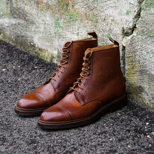 Coniston Derby Boot, Tan Scotch Grain ‘Dainite’ Crockett & Jones - Hammargruppen