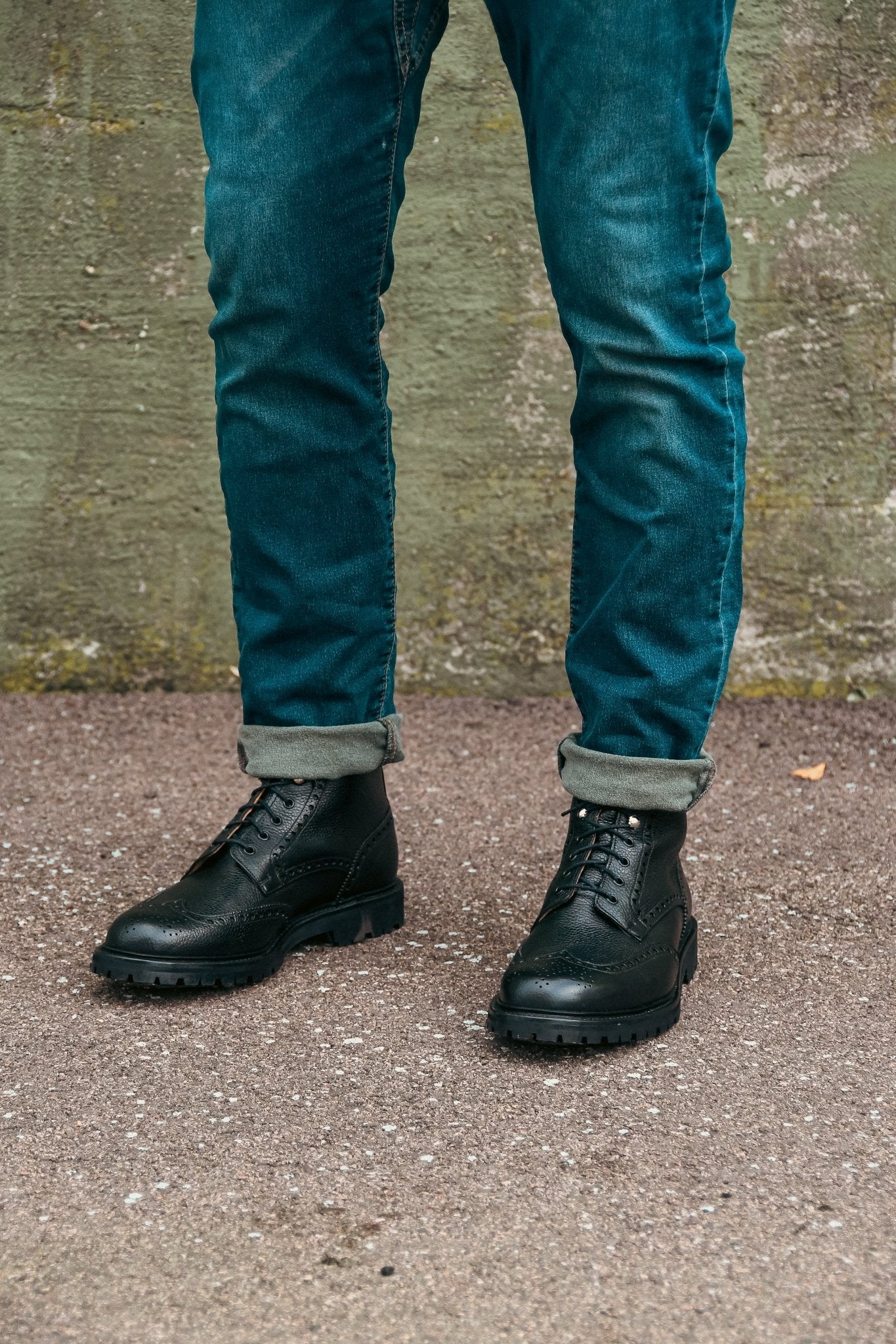 Crockett & Jones Islay – Black Men's Boots in Scotch Grain with