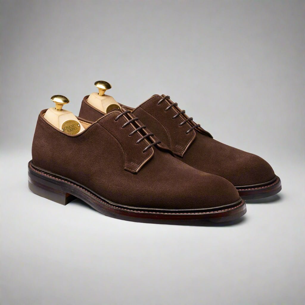 Lanark 3 Derby, Dark Brown Suede ‘Dainite’ Crockett & Jones - Hammargruppen