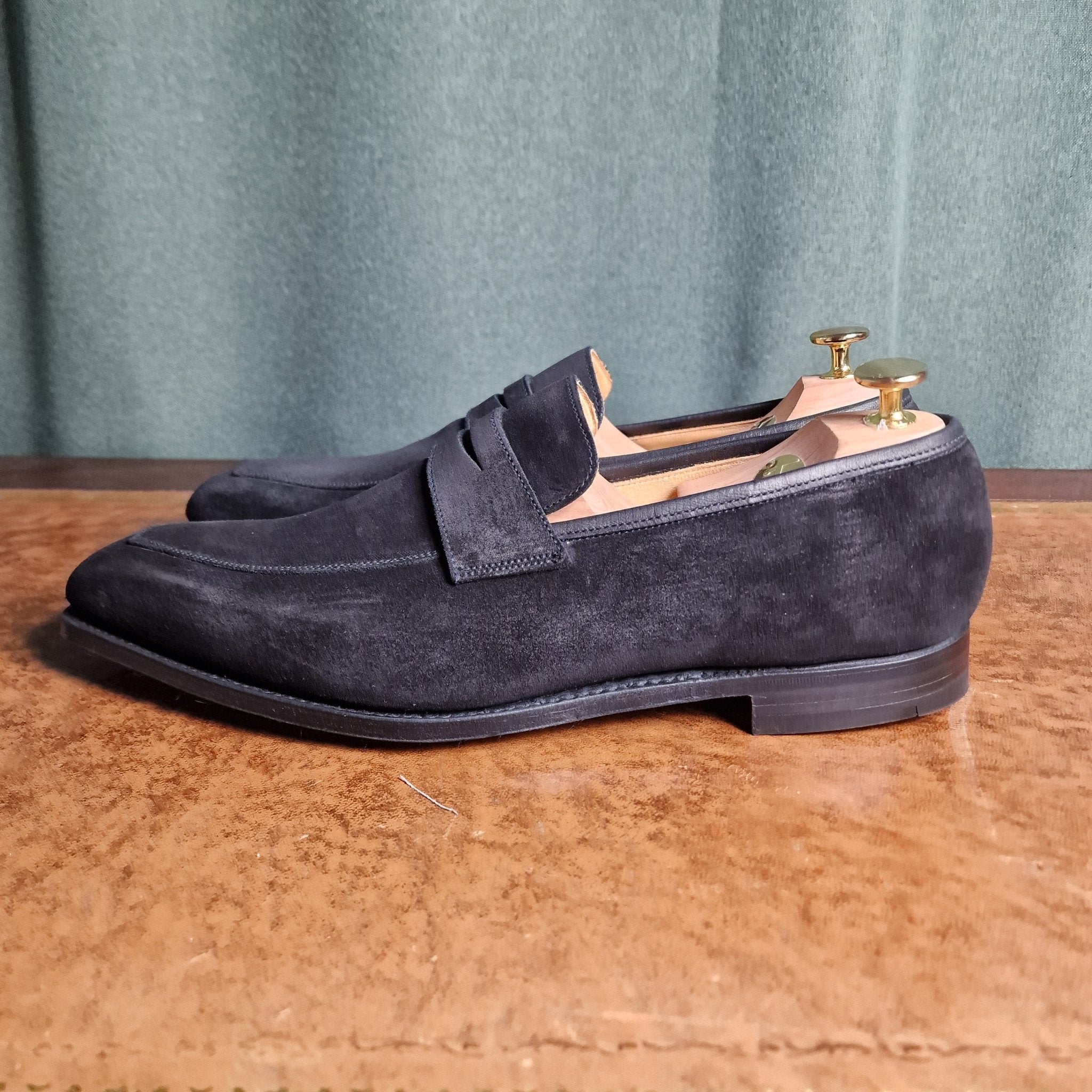 Merton Black Suede (9.5E) Crockett & Jones - Hammargruppen