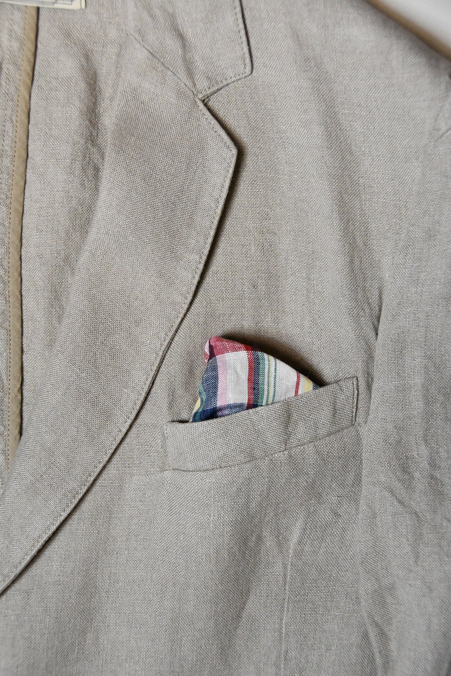 Linen jacket Paul Beige, Kanaljen