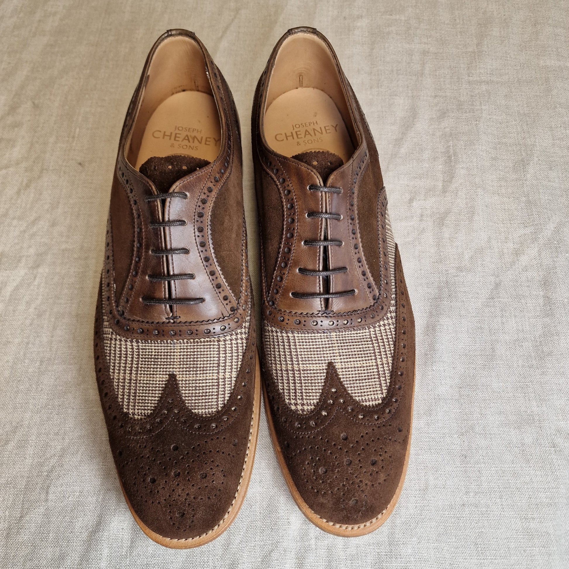 Ernest II Mocha/Plough/Deans Suede (8,5F & 9F) Joseph Cheaney & Sons - Hammargruppen