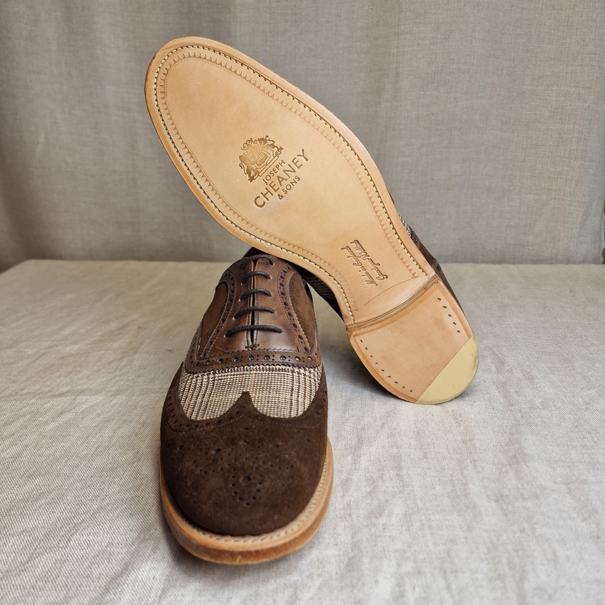 Ernest II Mocha/Plough/Deans Suede (8,5F & 9F) Joseph Cheaney & Sons - Hammargruppen