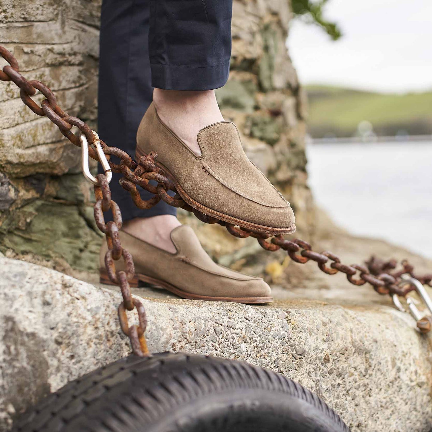 Salcombe Loafer, Khaki Suede 'Superflex' Crockett & Jones - Hammargruppen